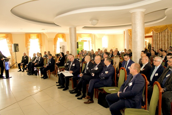 Konferencja w Narolu